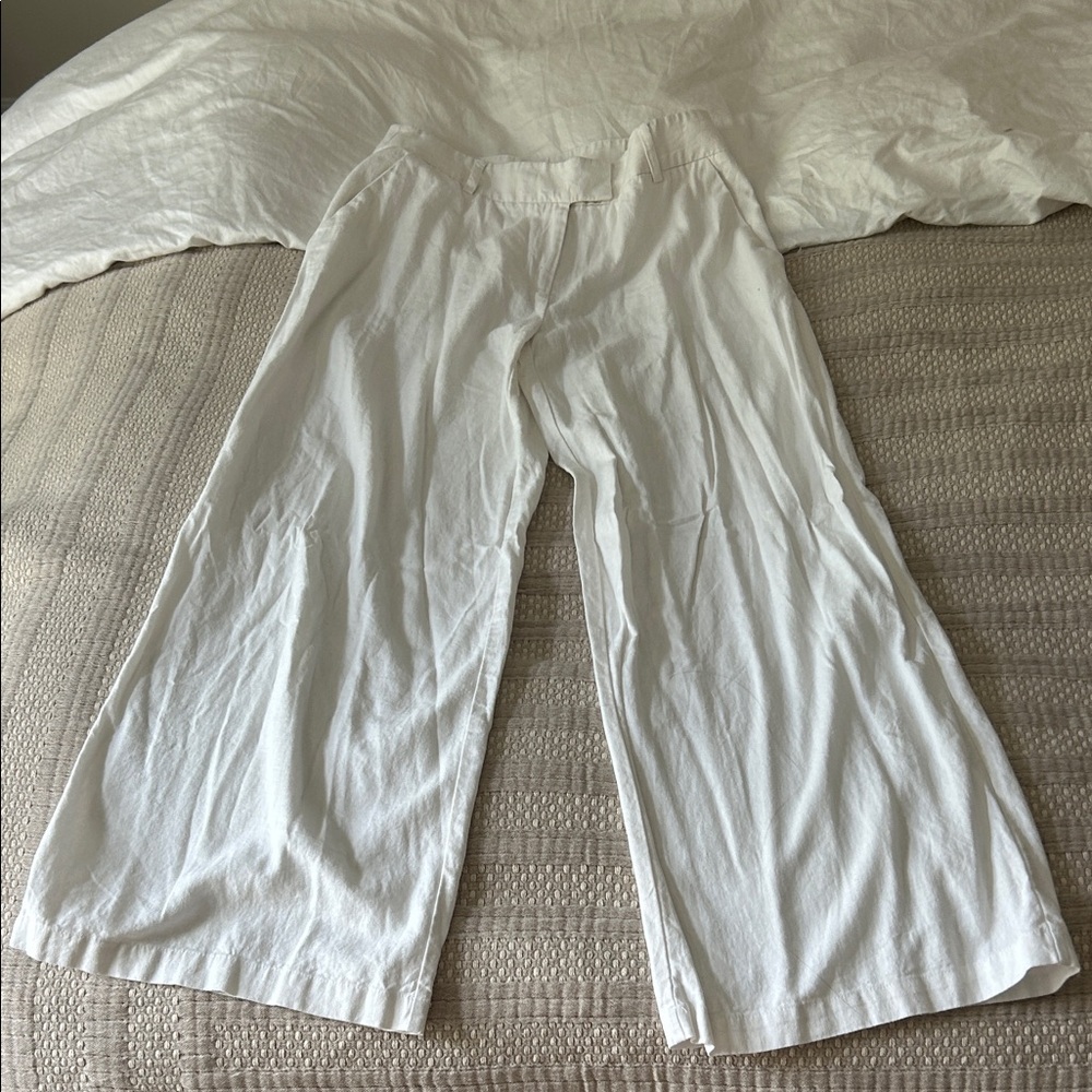 White Wide-Leg Lightweight Pants